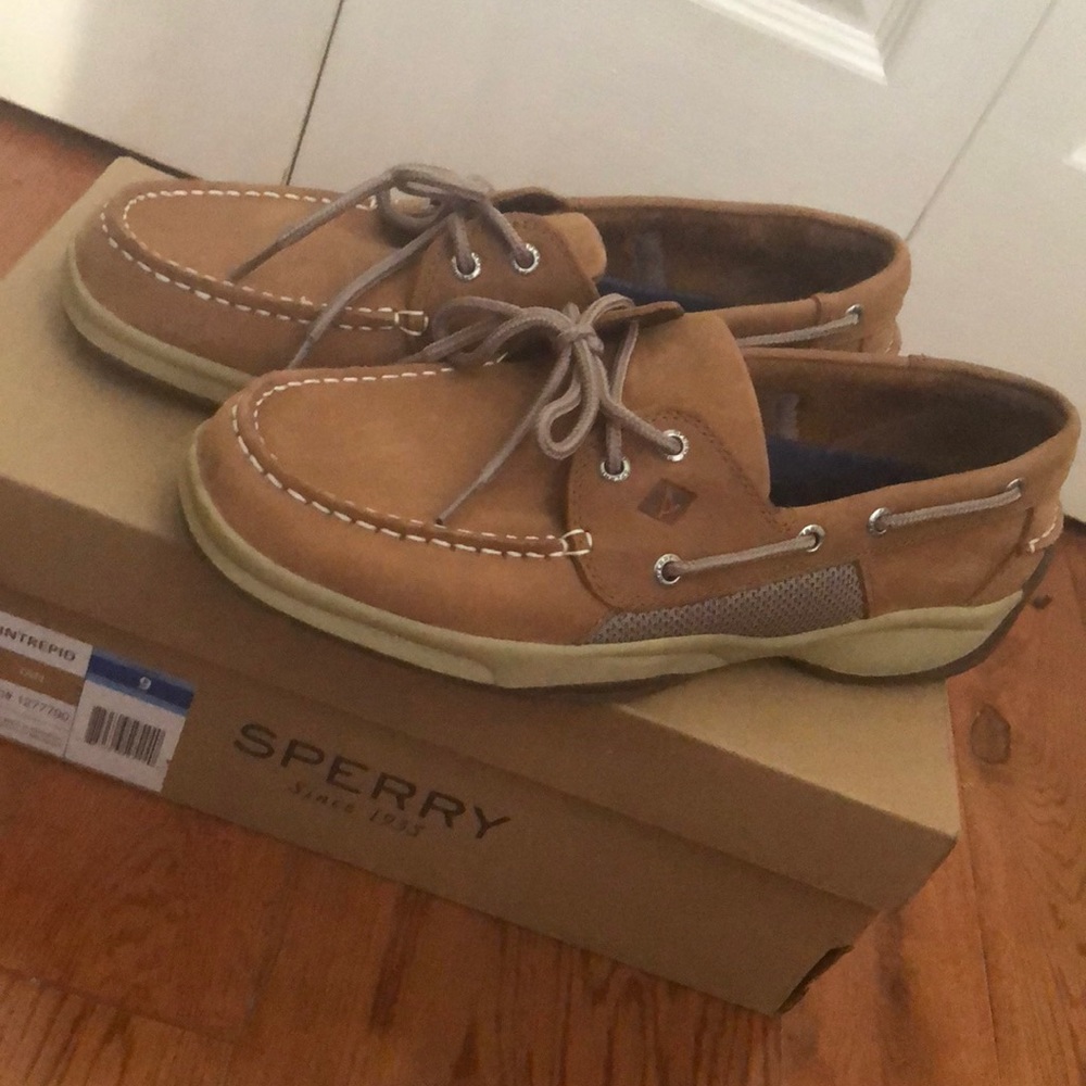 Sperrys - Picture 2 of 6